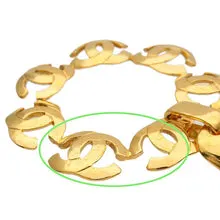 CHANEL - Gold Earrings
