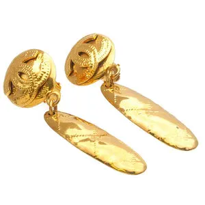 CHANEL - Gold Earrings